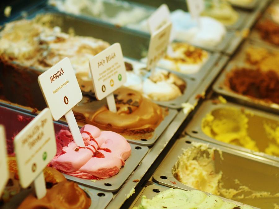 A summer in Paris: gourmet ice cream, events and festivities.