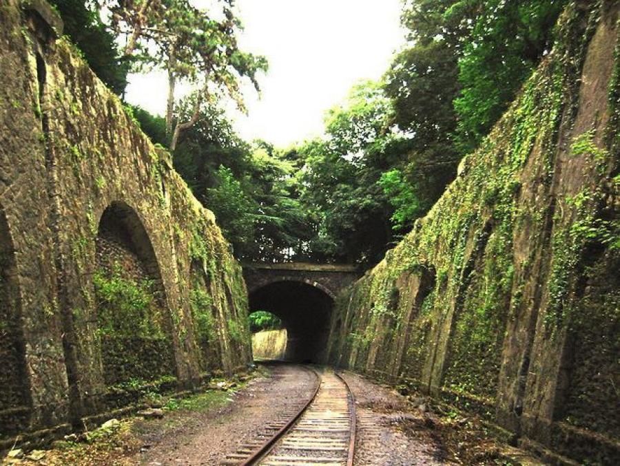 An unusual walking tour in the capital