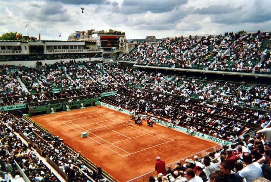 Roland Garros, tennis in the spotlight at the Porte d'Auteuil