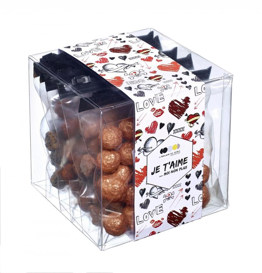 Valentine's Day: declarations of love and gifts of chocolate