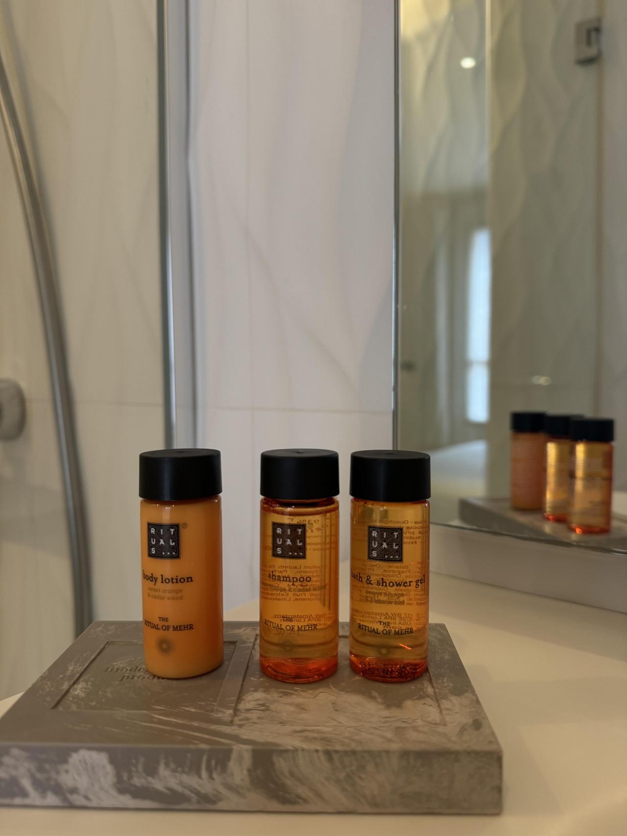 Hôtel Eden Paris - Chambre Triple